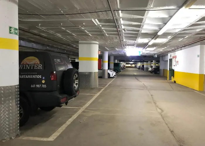 Plaza Andalucia Edificio Dornajo 215 * Sierra Nevada