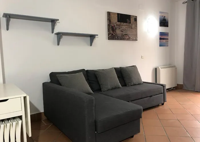 Plaza Andalucia Edificio Dornajo 215