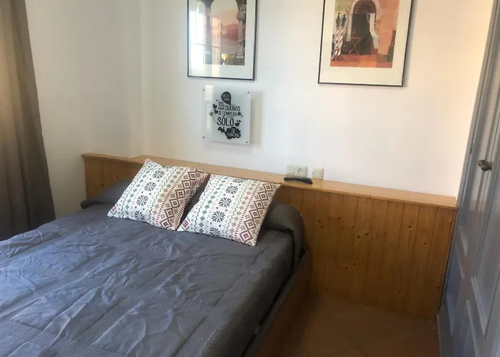 Plaza Andalucia Edificio Dornajo 215 *